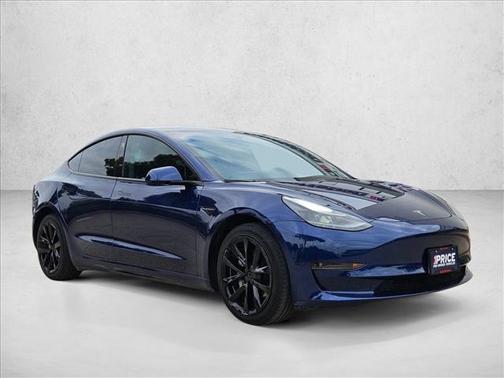2022 Tesla Model 3 Standard Range
