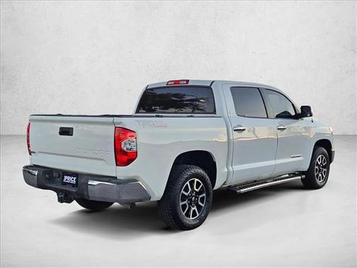 2017 Toyota Tundra SR5