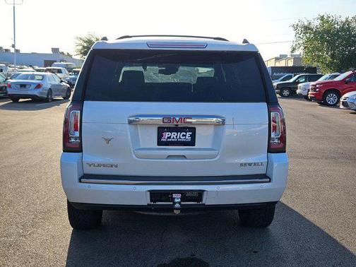 2016 GMC Yukon Denali