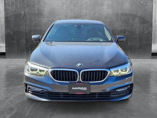2018 BMW 540 540i