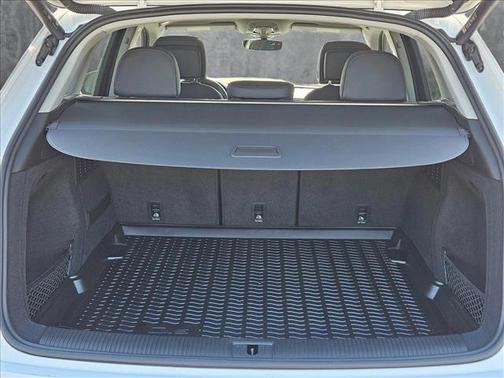 2022 Audi Q5 45 S line Premium