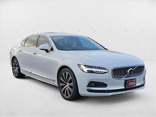 2022 Volvo S90 B6 Inscription