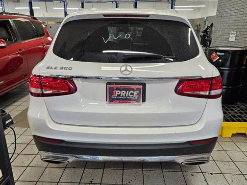 2019 Mercedes-Benz GLC 300 Base