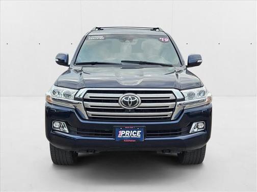 2019 Toyota Land Cruiser Base