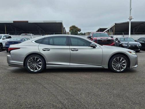 2022 Lexus LS 500 Base