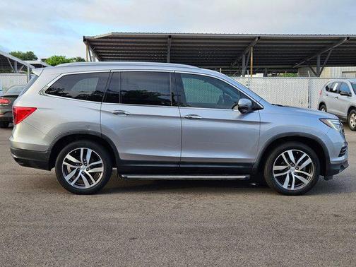 2018 Honda Pilot Touring
