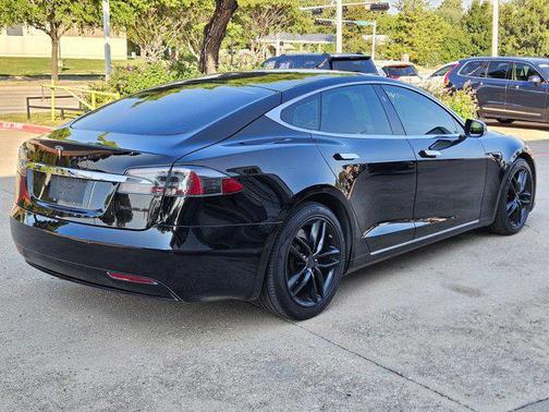 2017 Tesla Model S 75D