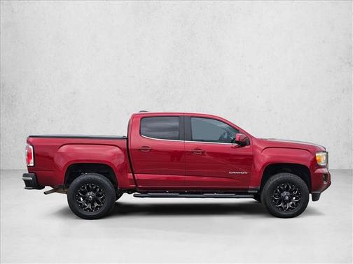 Red Quartz Tintcoat 2017 GMC Canyon SLE
