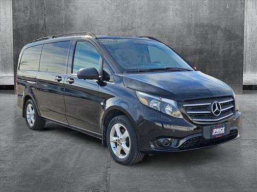 2020 Mercedes-Benz Metris Base