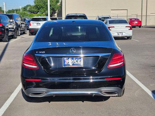 2017 Mercedes-Benz E-Class E 300 Luxury