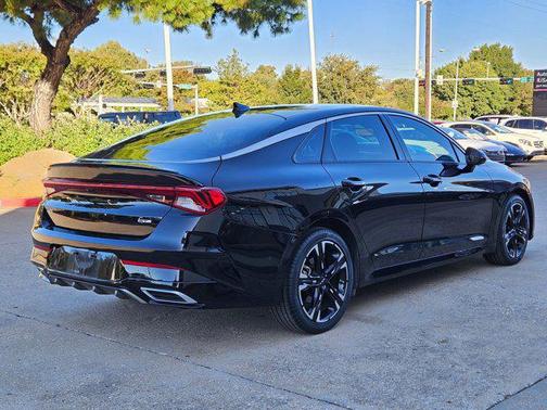 2023 Kia K5 GT-Line