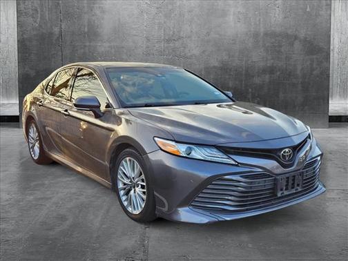 2018 Toyota Camry XLE