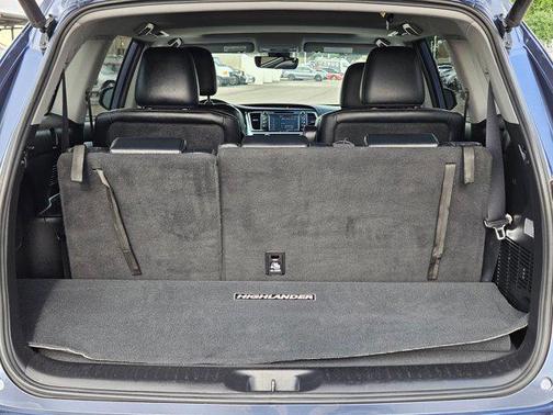 Shoreline Blue Pearl 2019 Toyota Highlander XLE
