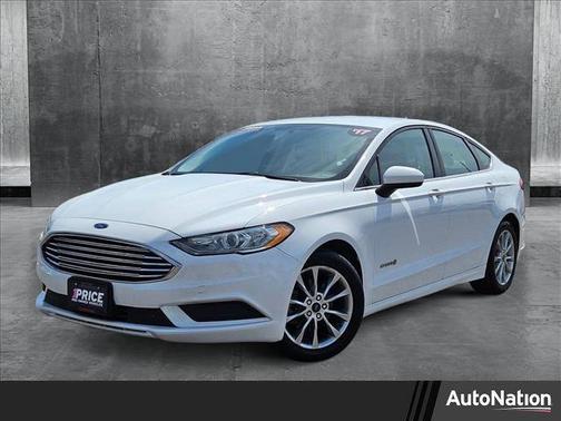 2017 Ford Fusion Hybrid SE
