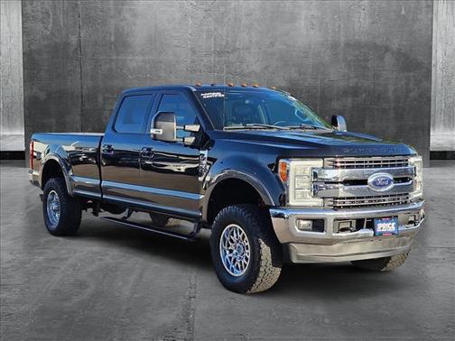 2017 Ford F-350 Lariat