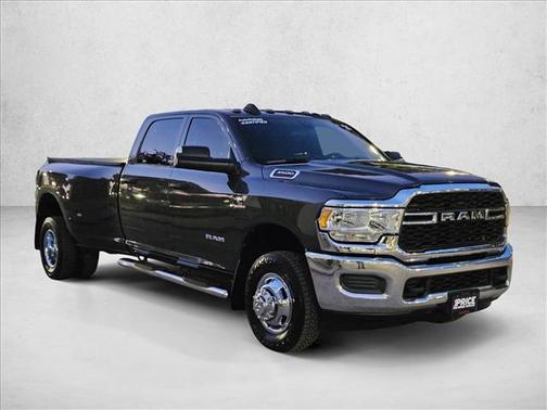 2021 RAM 3500 Tradesman Crew Cab 4x4 8' Box