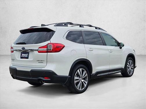 Crystal White Pearl 2021 Subaru Ascent Limited 7-Passenger