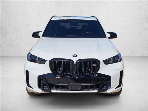 2024 BMW X5 M60i