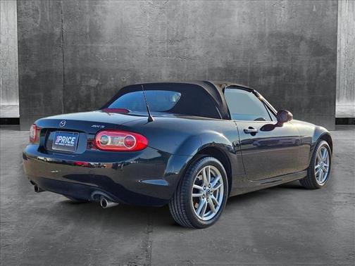 2014 Mazda MX-5 Miata Sport