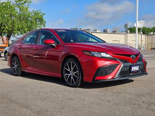 Supersonic Red 2021 Toyota Camry SE