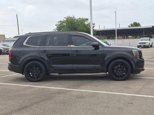 Ebony Black 2021 Kia Telluride SX