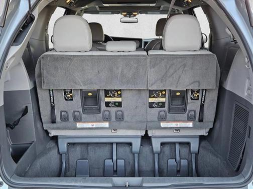 2016 Toyota Sienna XLE Premium