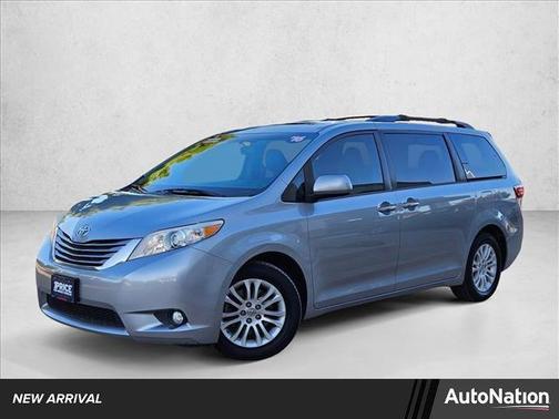 2016 Toyota Sienna XLE Premium