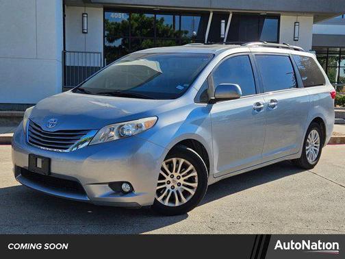 2016 Toyota Sienna XLE Premium