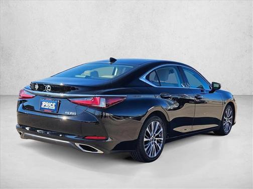 2020 Lexus ES 350 Base
