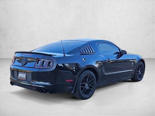 2014 Ford Mustang V6