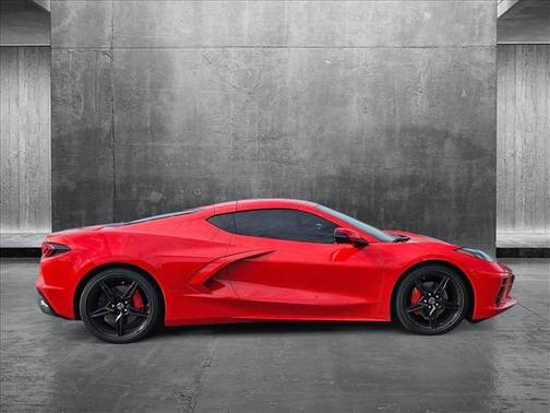 2022 Chevrolet Corvette Stingray w/2LT