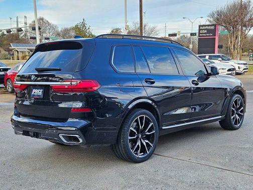 2022 BMW X7 xDrive40i
