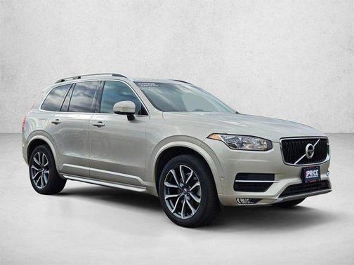 Luminous Sand Metallic 2016 Volvo XC90 T6 Momentum