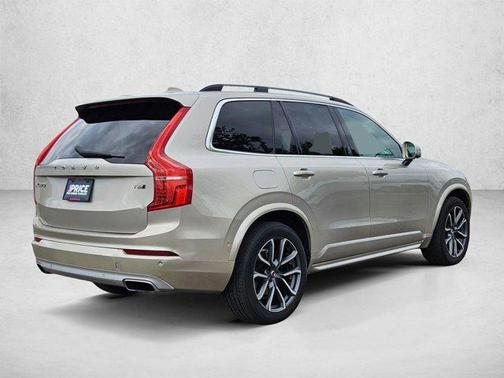 Luminous Sand Metallic 2016 Volvo XC90 T6 Momentum
