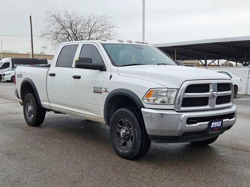 2018 RAM 2500 Tradesman Crew Cab 4x4 6'4' Box