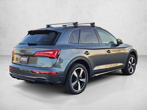 2022 Audi Q5 45 S line Premium Plus