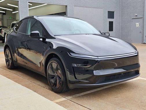 2026 Tesla Model Y Long Range Dual Motor All-Wheel Drive