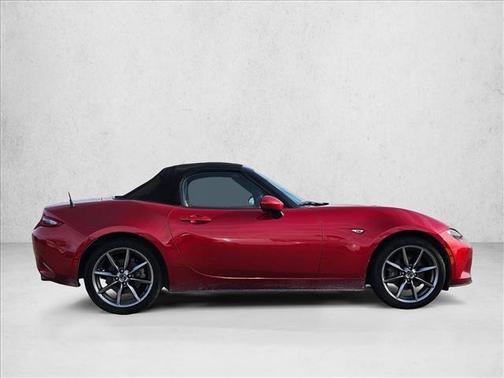 2016 Mazda MX-5 Miata Grand Touring
