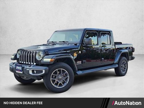 Black Clearcoat 2020 Jeep Gladiator Overland