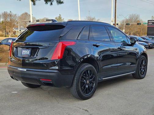 2017 Cadillac XT5 Platinum