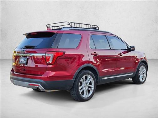 Canyon Ridge Metal 2017 Ford Explorer XLT