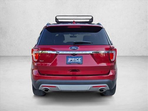 Canyon Ridge Metal 2017 Ford Explorer XLT