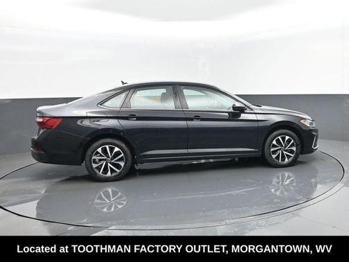 Deep Black Pearl Effect 2025 Volkswagen Jetta 1.5T S