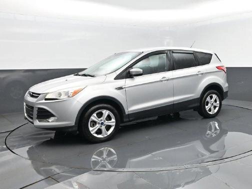 Ingot Silver 2016 Ford Escape SE