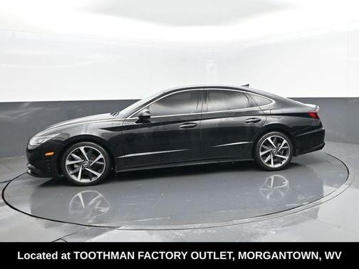Phantom Black 2021 Hyundai SONATA SEL Plus