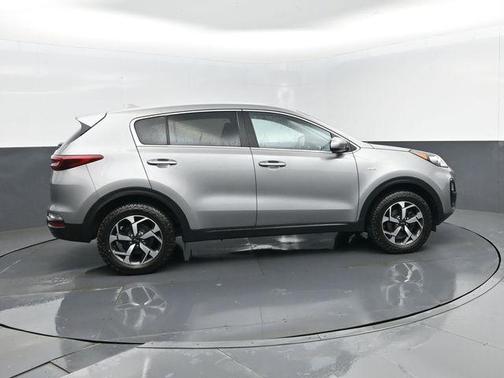 Steel Gray 2022 Kia Sportage LX