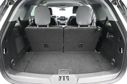 Oxford White 2023 Ford Explorer Limited