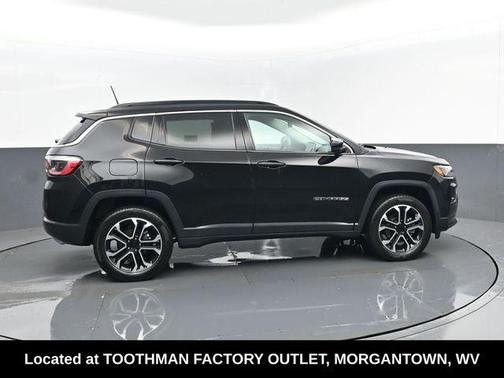 Diamond Black 2022 Jeep Compass Limited