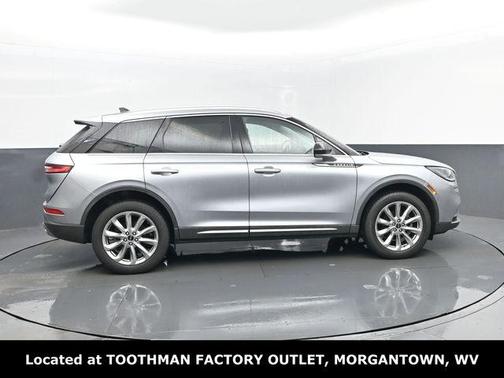 2022 Lincoln Corsair Standard