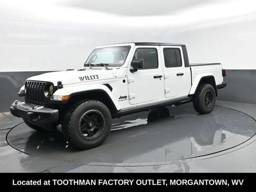 2021 Jeep Gladiator Sport